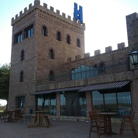 Hotel Viñedos y Bodegas El Castillo Villarrobledo Exterior foto